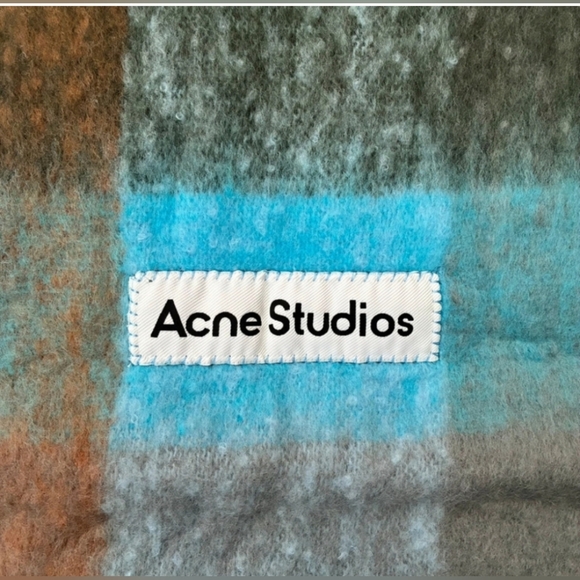 Acne Studios scarf - Picture 6 of 7